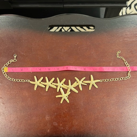 Beach Starfish Gold Necklace - Picture 1 of 5
